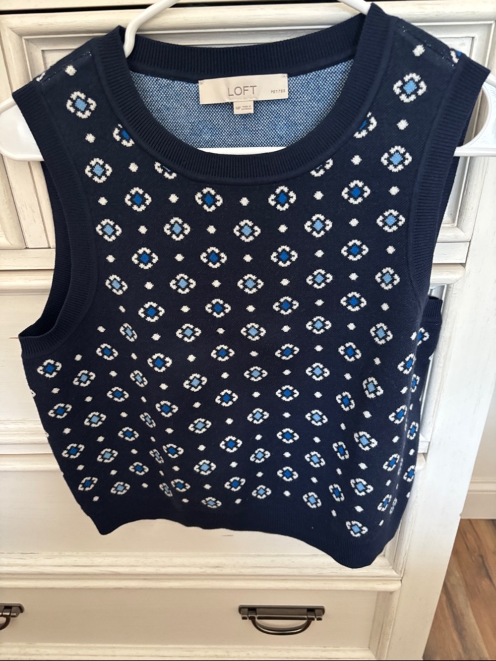 LOFT Navy Knit Sleeveless Tank with Blue and White Geometric Dots